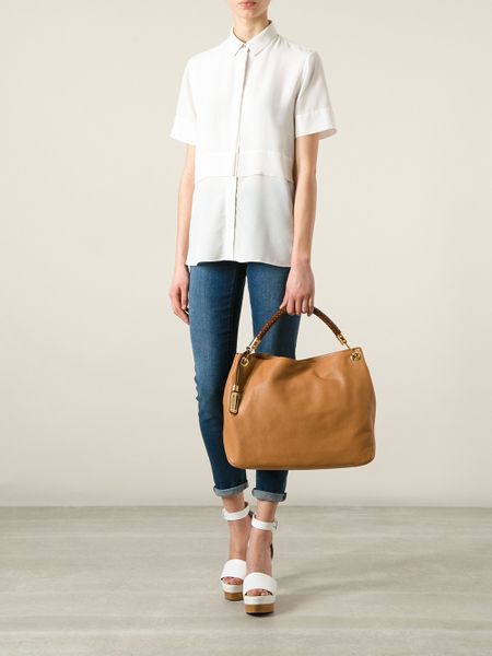 Michael kors best sale skorpios shoulder tote