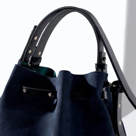 Zara Coloured Leather and Suede Bucket Bag in Blue (Navy blue) Zara Coloured Leather and Suede Bucket Bag in Blue (Navy blue)
