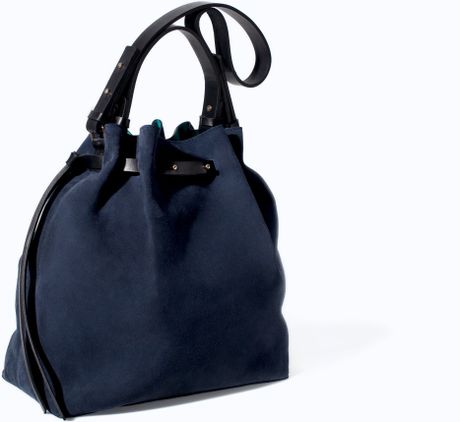 Zara Coloured Leather and Suede Bucket Bag in Blue (Navy blue) Zara Coloured Leather and Suede Bucket Bag in Blue (Navy blue)