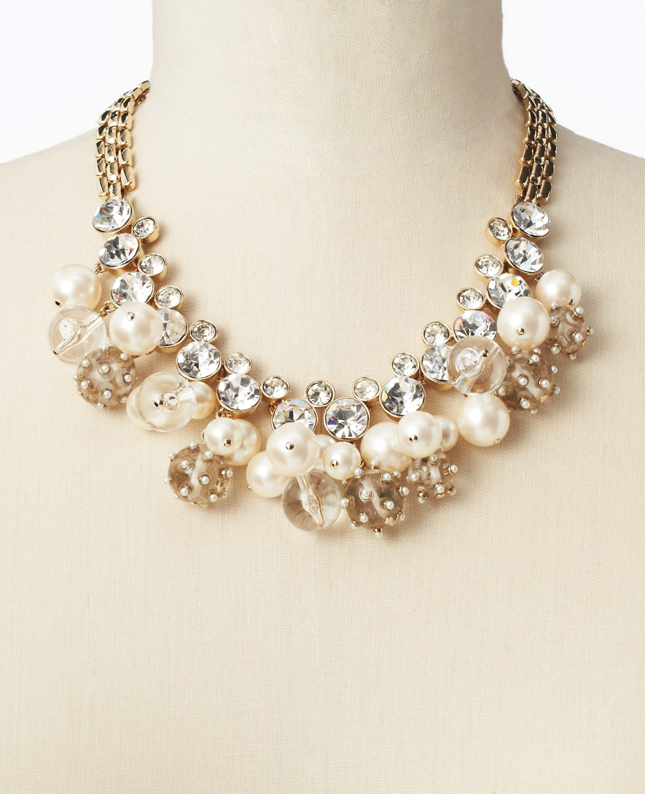 Ann Taylor Pearlized Lucite Bauble Statement Necklace in Gold (Winter