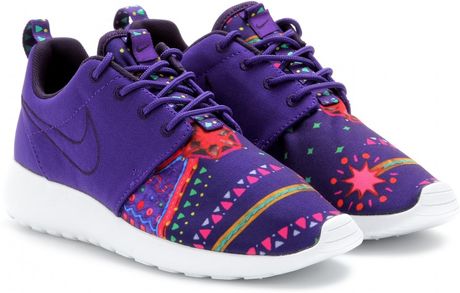 Nike Roshe Run Midnight Craftwork Sneakers in Purple (court purple/court purple) | Lyst