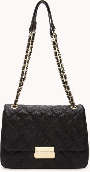Forever 21 Signature Quilted Shoulder Bag in Black