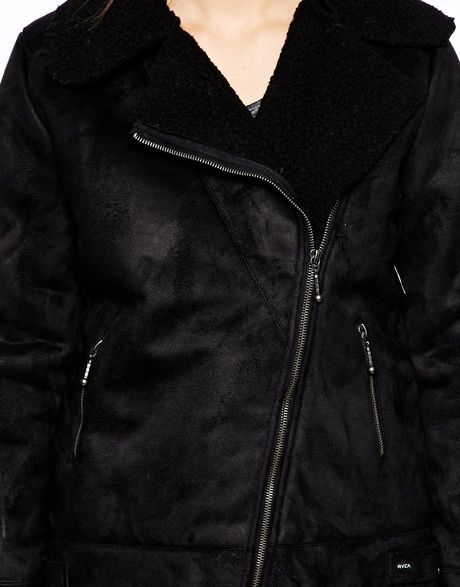 Rvca Wyatt Asymetric Zip Jacket in Black
