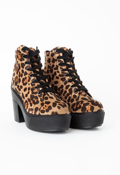 Missguided Nadija Lace Up Platform Boots in Leopard Print in Animal ... Missguided Nadija Lace Up Platform Boots in Leopard Print in Animal ...