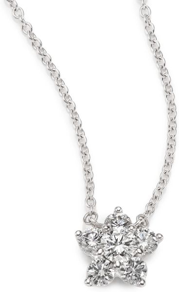 ... Diamond  18K White Gold Flower Pendant Necklace in White (WHITE