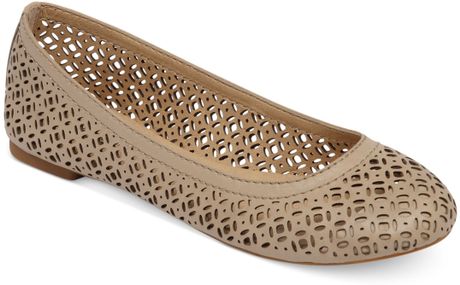 laser cut flats