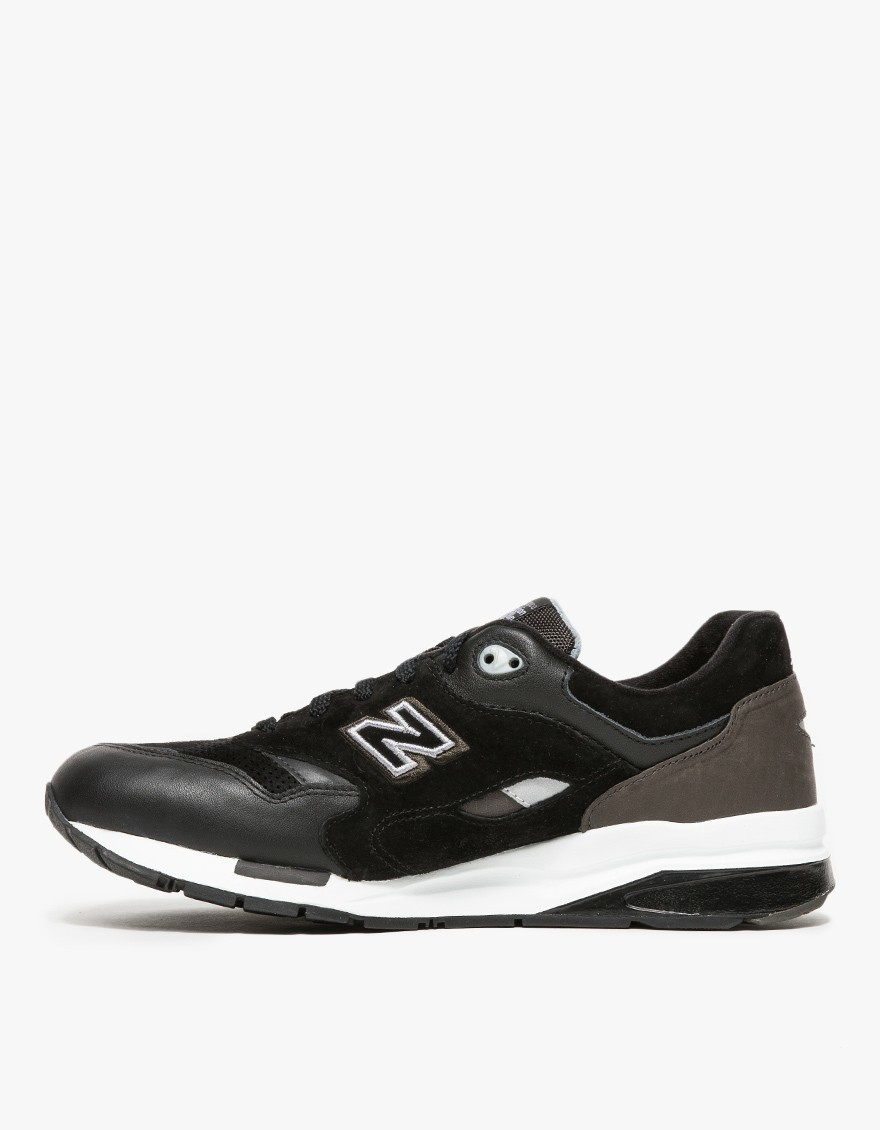 New Balance CM1600 Elite Edition Trainers New Balance CM1600 Elite Edition Trainers