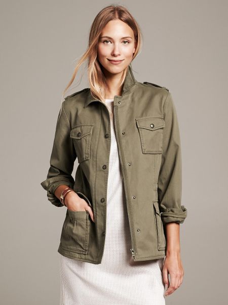 After we find it: Keep warm with style and discover chic coats, luxurious leather outerwear and polished jackets, all designed for petite frames.