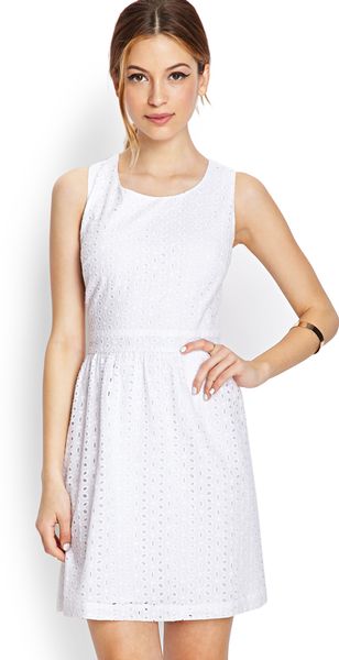 Forever 21 Sophisticated Eyelet Dress in White Forever 21 Sophisticated Eyelet Dress in White