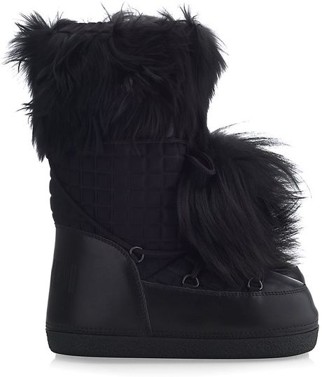 long boots with fur trim