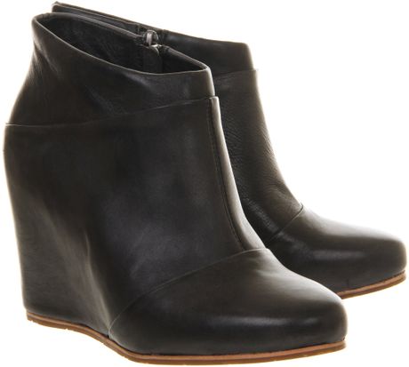 black leather wedge ugg boots