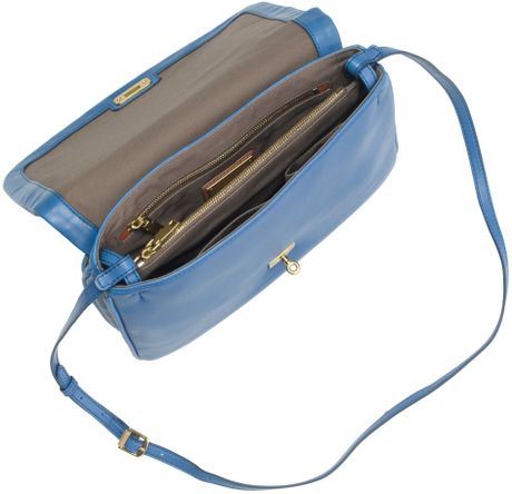 crew Sophie Crossbody Bag in Blue (blue facade) crew Sophie Crossbody Bag in Blue (blue facade)
