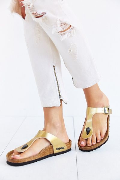 birkenstock gizeh sandals rose gold