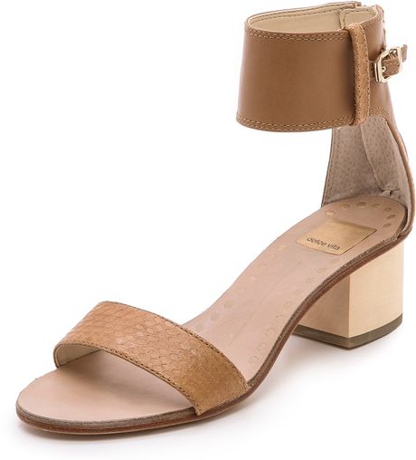 Dolce Vita Foxie Low Heel Sandals in Brown (Caramel) | Lyst