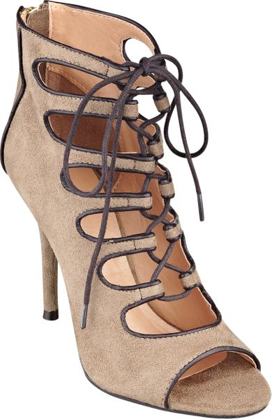 khaki canvas pumps