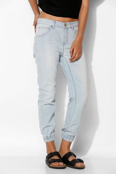 Bdg 5pocket Low Rise Jogger Jean Athena in Blue (VINTAGE DENIM LIGHT) | Lyst