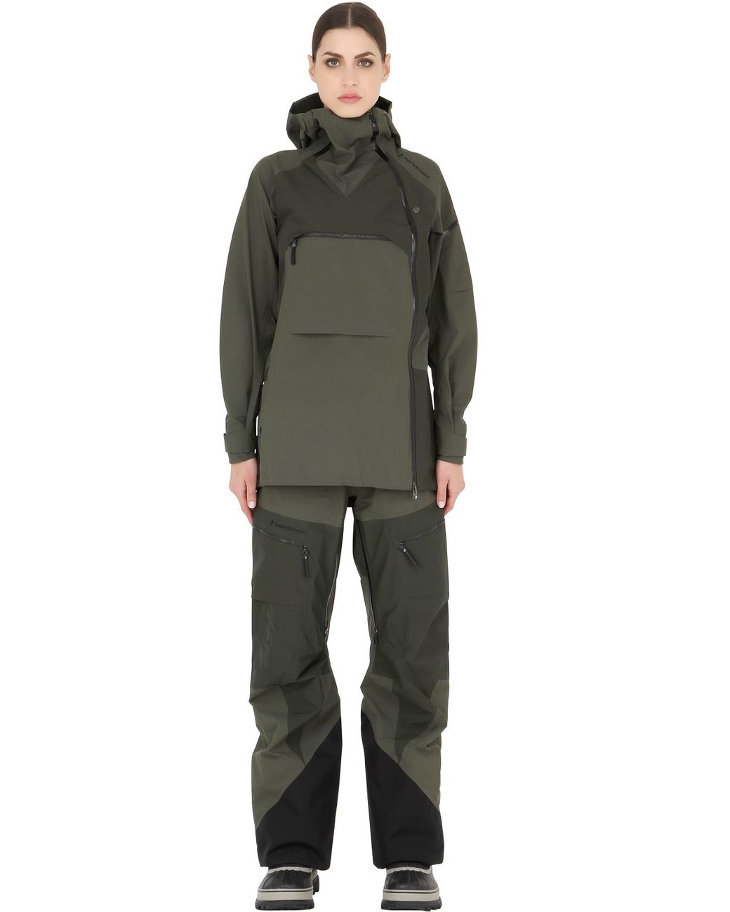 Peak Performance Heli Vertical Gore-tex Freeride Jacket in Peak Performance Heli Vertical Gore-tex Freeride Jacket in