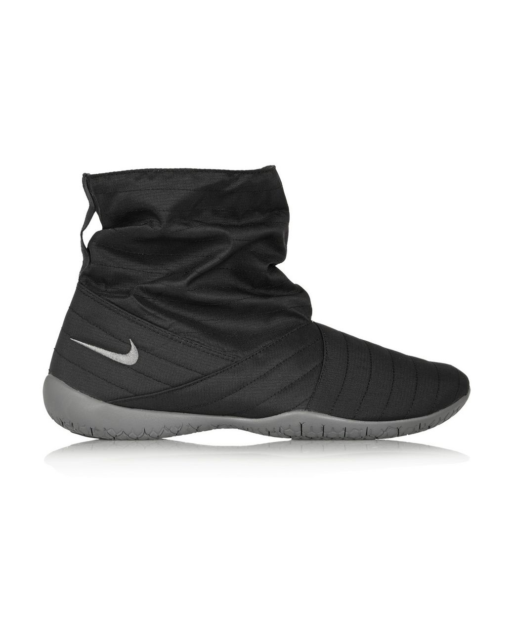 Nike Mid Pack Shoe And Outdoor Boot in Black | Lyst