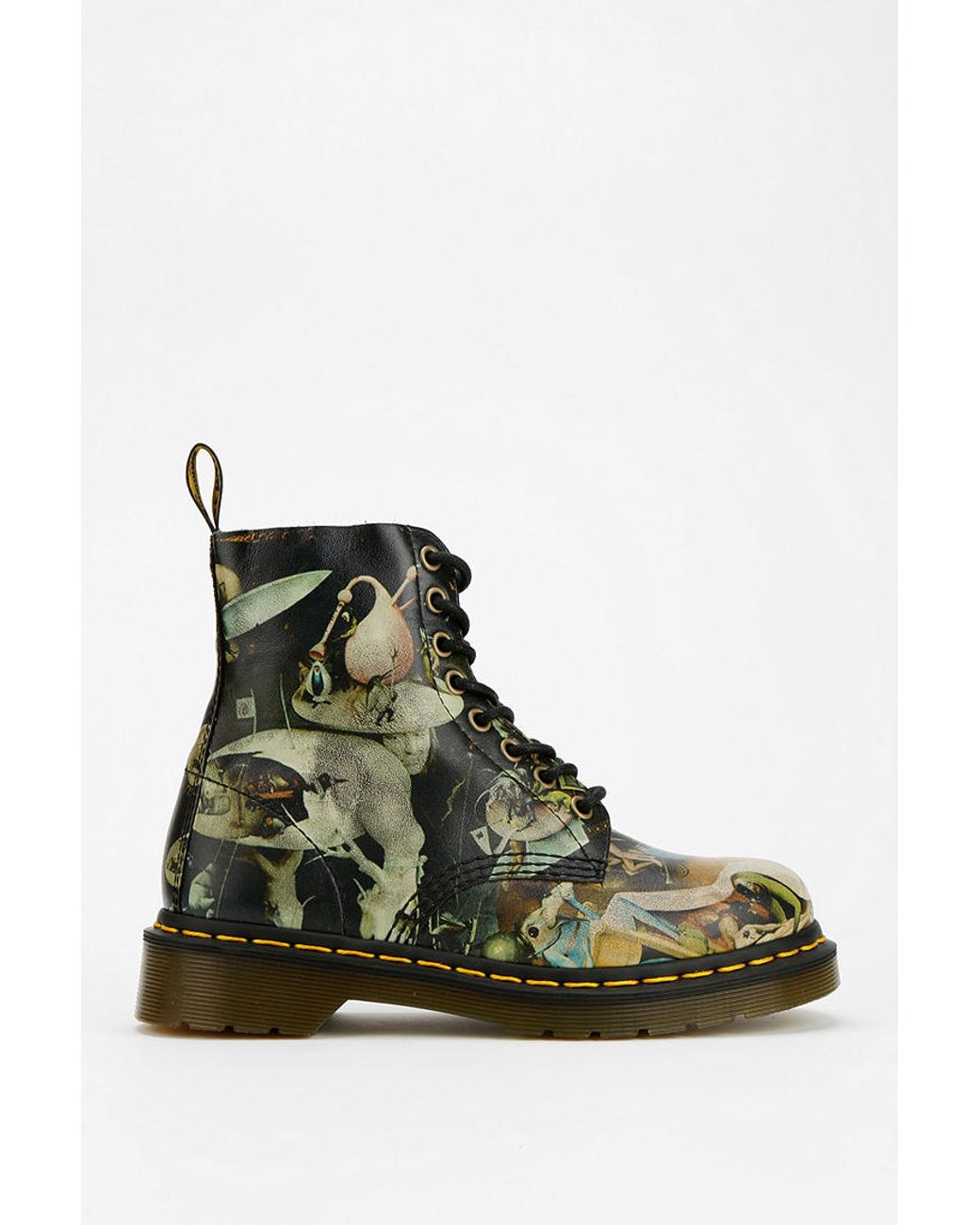 Dr. Martens Heaven Hell 8eye Boot in Black | Lyst