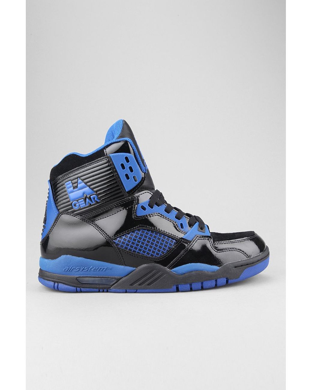 Urban Outfitters La Gear Kaj Sneaker in Blue for Men