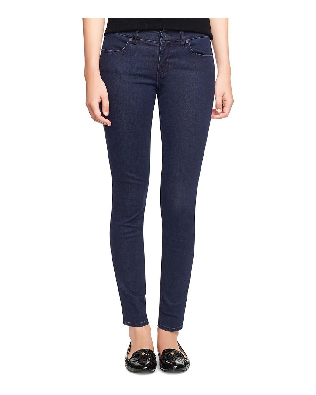 【関税込み】Tory Burch ネイビー Skinny Leg ジーンズ Tory Burch Legging Jean In Rinse in Blue | Lyst
