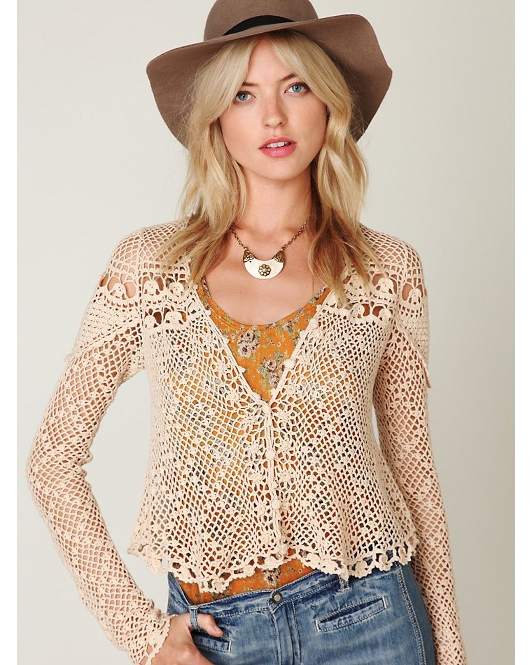 Romantics Crochet Cardigan in Antique 