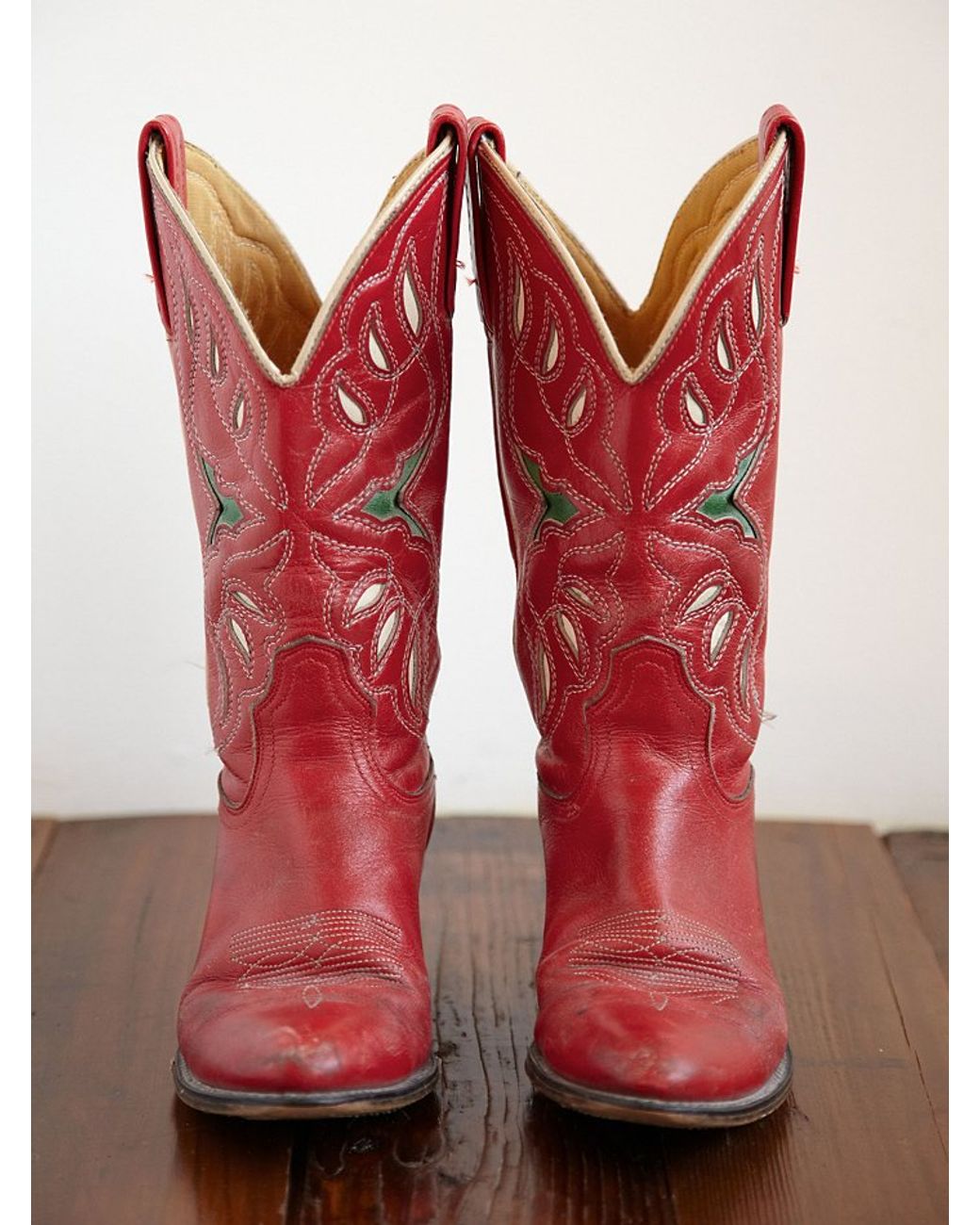 Dsw red cowboy boots hotsell