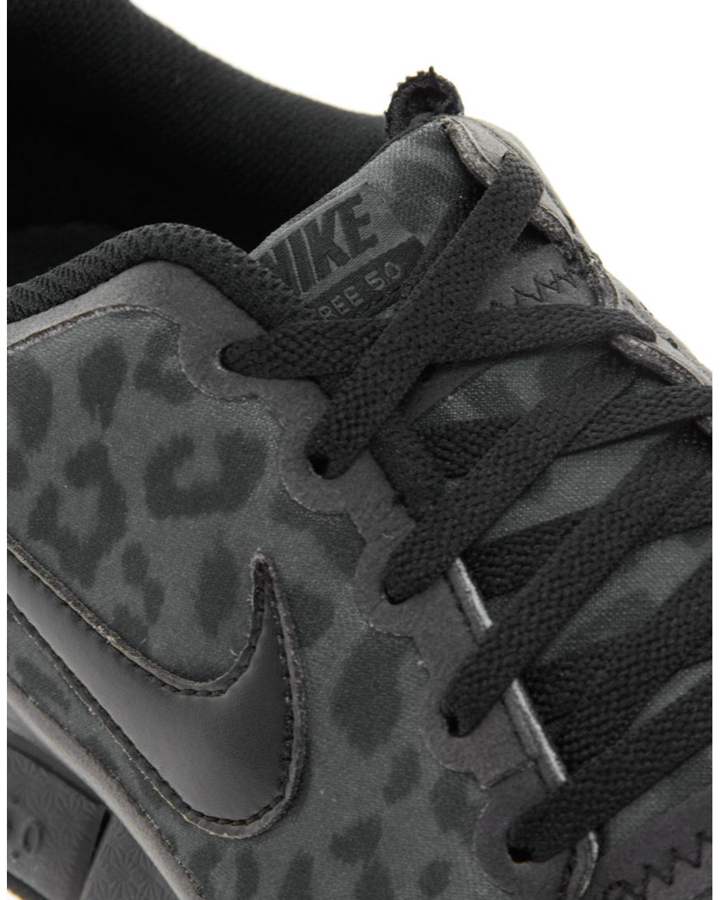 Nike Leopard Performance Trainers in Grey (Gray) | Lyst