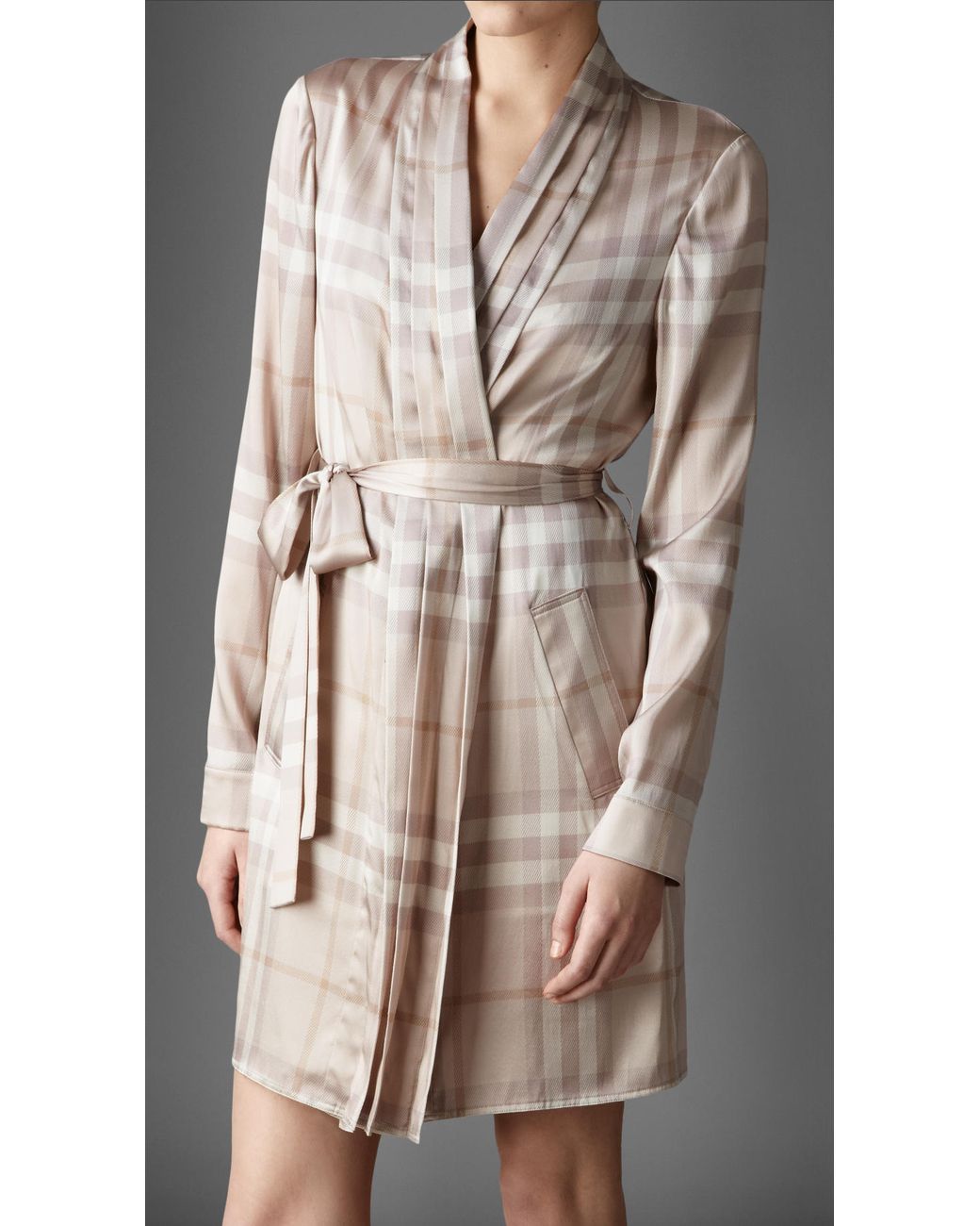 Burberry Check Stretchsilk Dressing Gown in Natural | Lyst