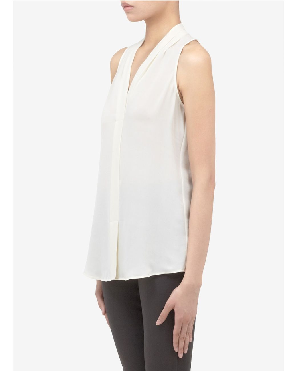 Theory Silk Sleeveless Blouse in White | Lyst