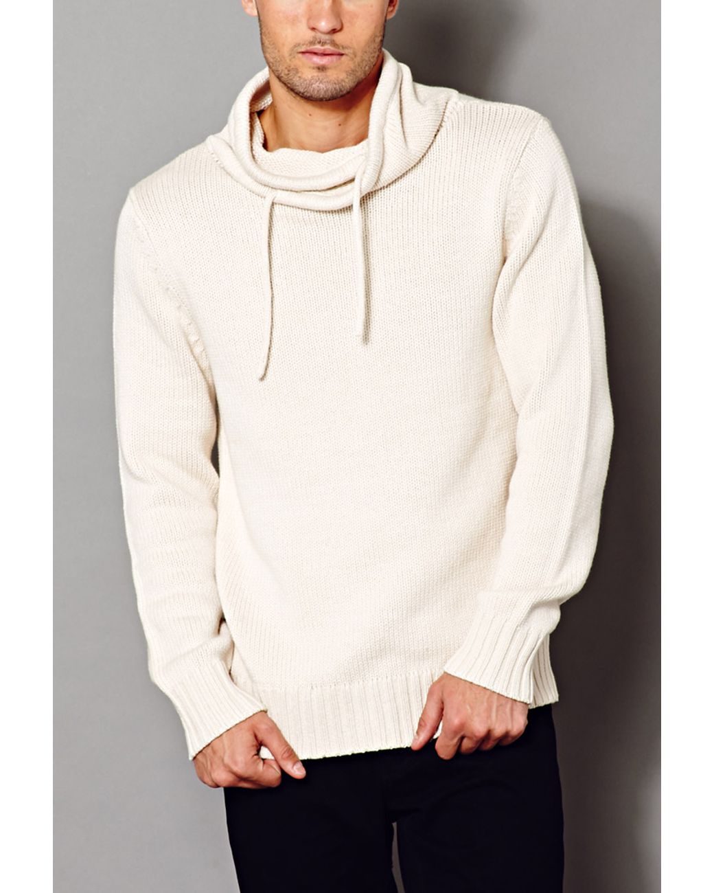 Forever 21 Crisp Cowl Neck Sweater in 