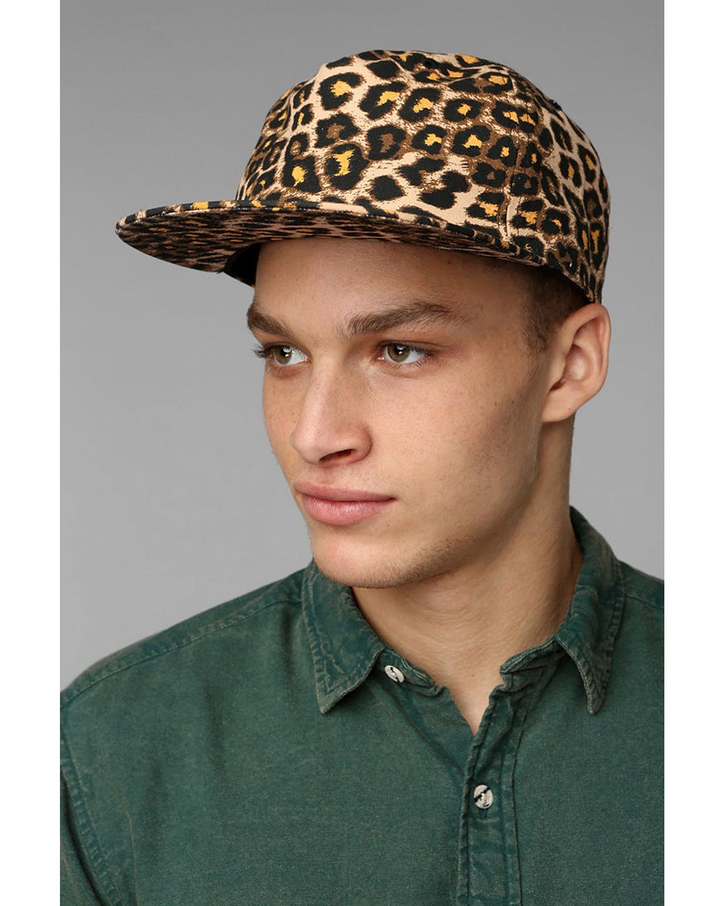 Vans best sale leopard snapback