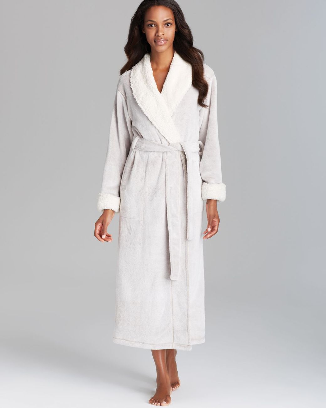 Natori Sherpa Robe in Natural Lyst