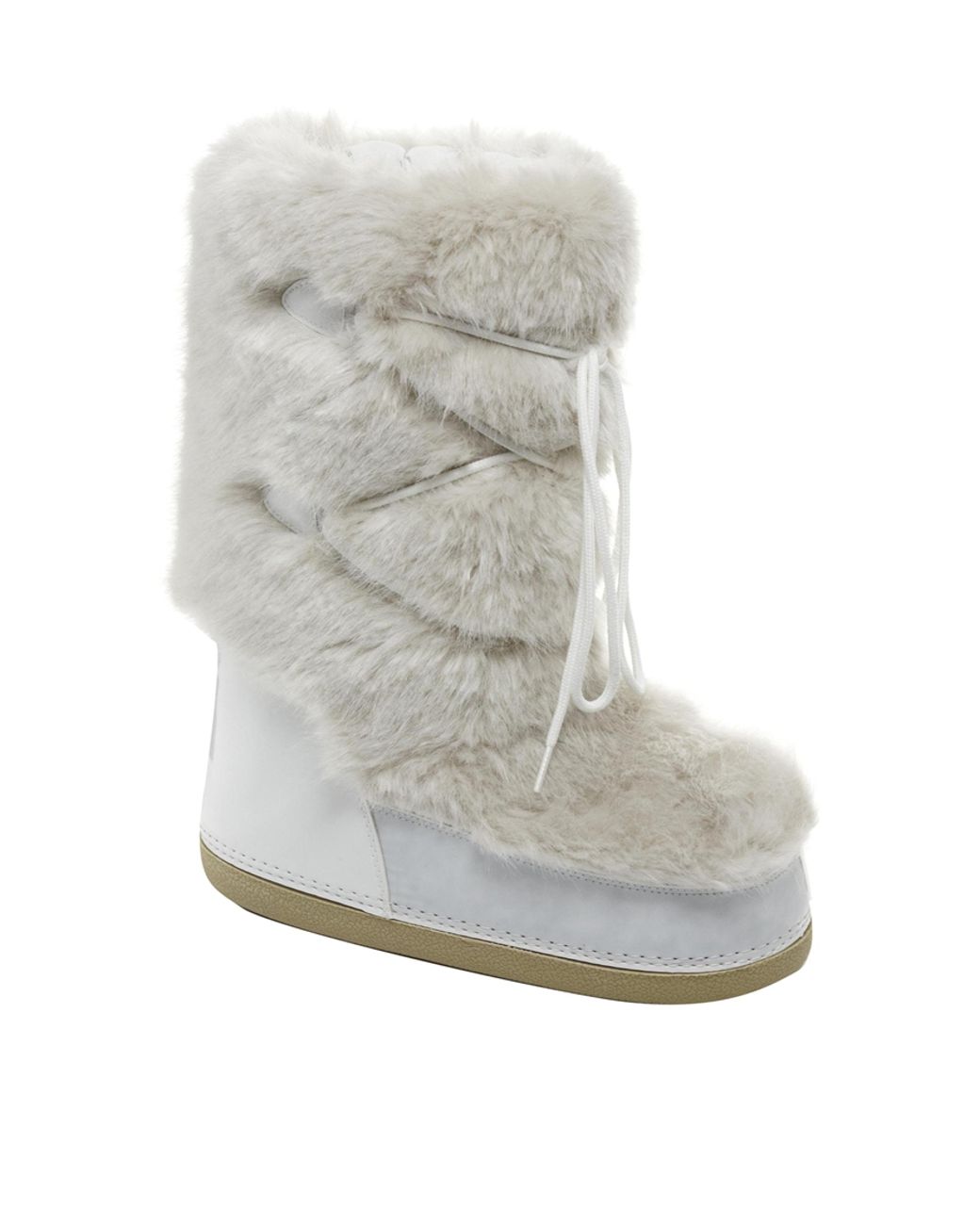 White fluffy snow best sale boots