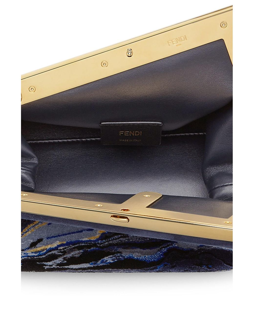 fendi-bleu-First-Small.jpeg fendi-bleu-First-Small.jpeg