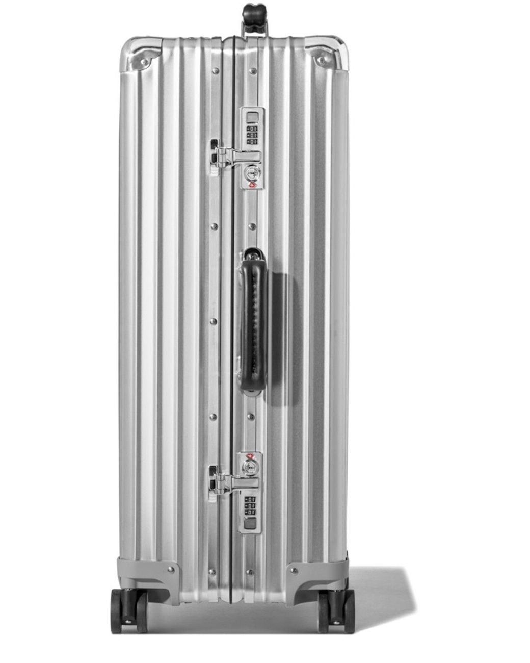 rimowa-silver-Classic-Check-in