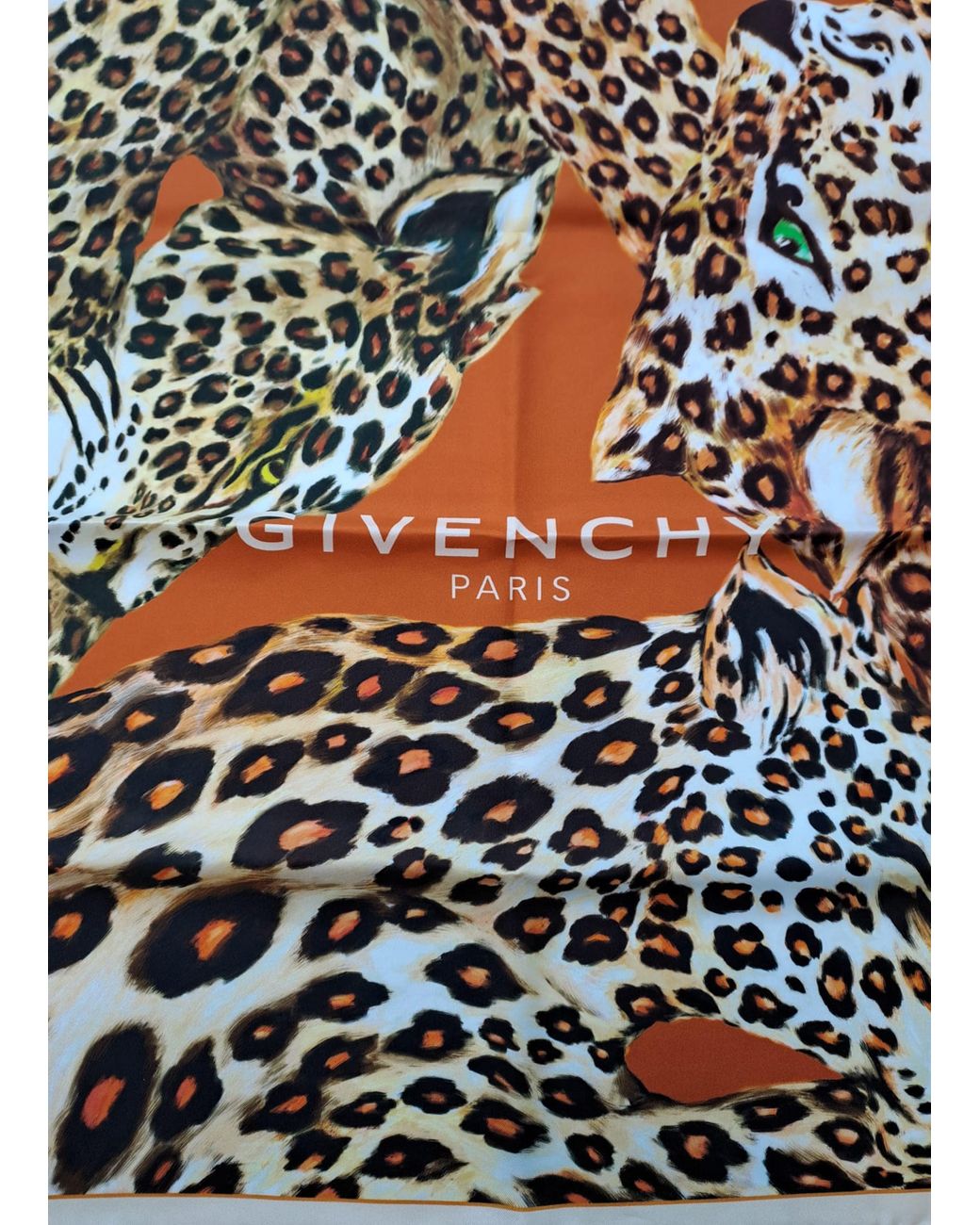 Foulard À Imprimé Léopard Givenchy en coloris Orange