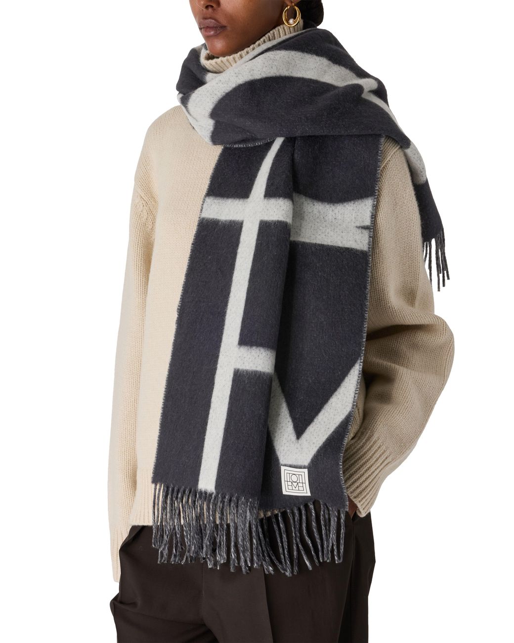 Totême Black Brushed Wool Scarf With Monogram