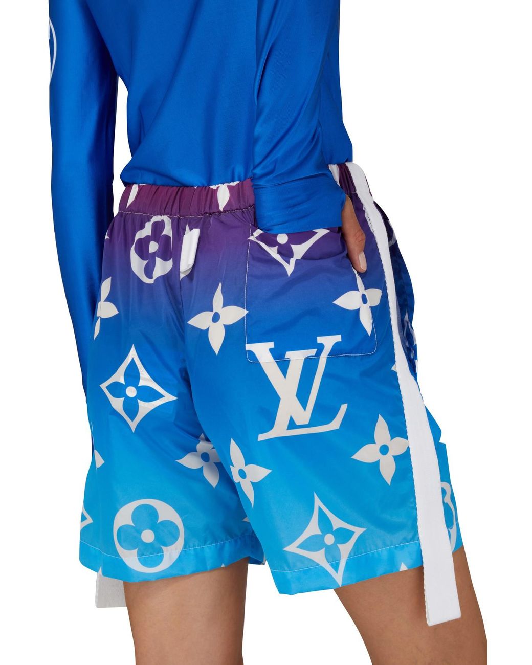 Louis Vuitton® 3d Monogram Jogging Shorts Blue Grey. Size 34 in 2023