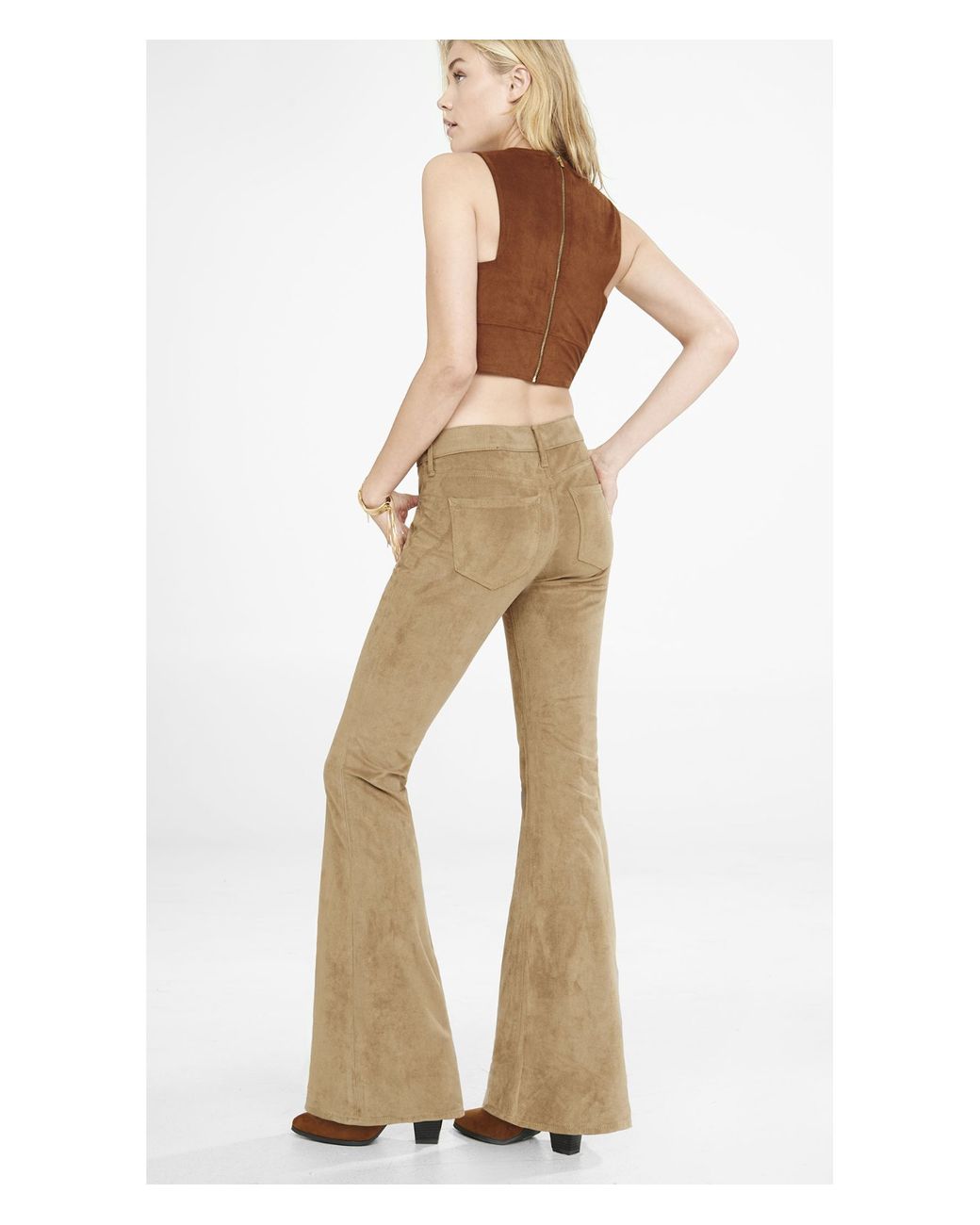 Express Pants Bell Flare Size 0 Reg Mid Rise Faux Suede Camel Inseam 34 NWT $98 Express Pants Bell Flare Size 0 Reg Mid Rise Faux Suede Camel Inseam 34 NWT $98