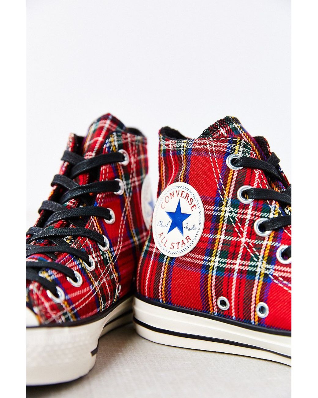 Centrar paracaídas si Converse Conserve Chuck Taylor All Star Tartan High-Top Women'S Sneakers in  Red | Lyst