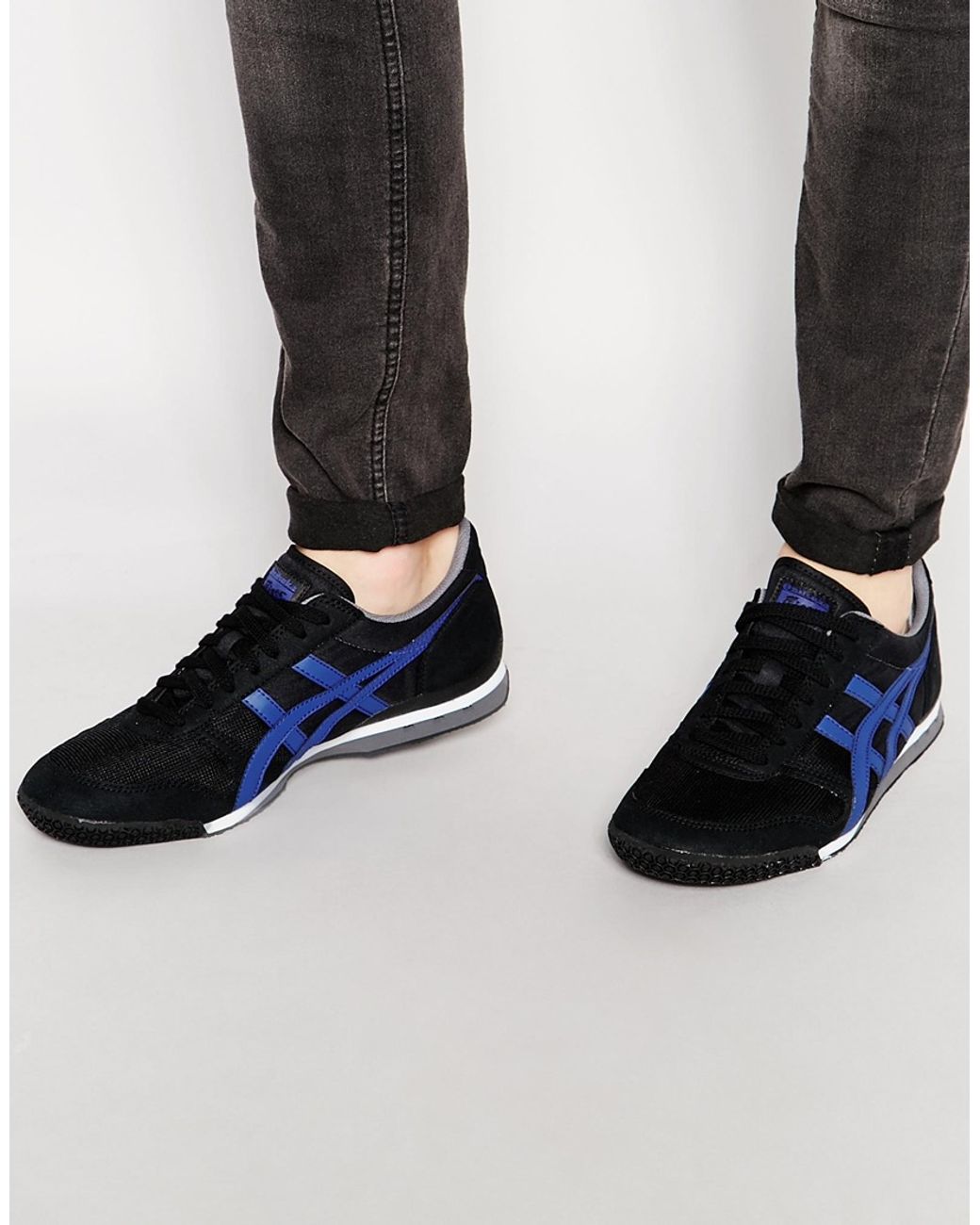 Asics Onitsuka Tiger Ultimate 81 Trainers in Black | Lyst