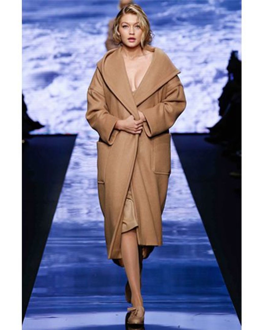 Max mara coat clearance camel