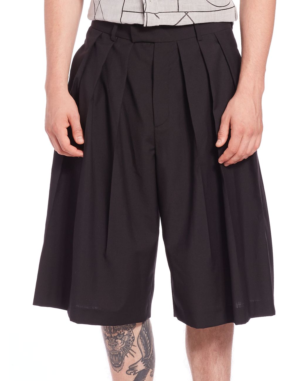 McQ Wool Pleated Wide-leg Shorts in 