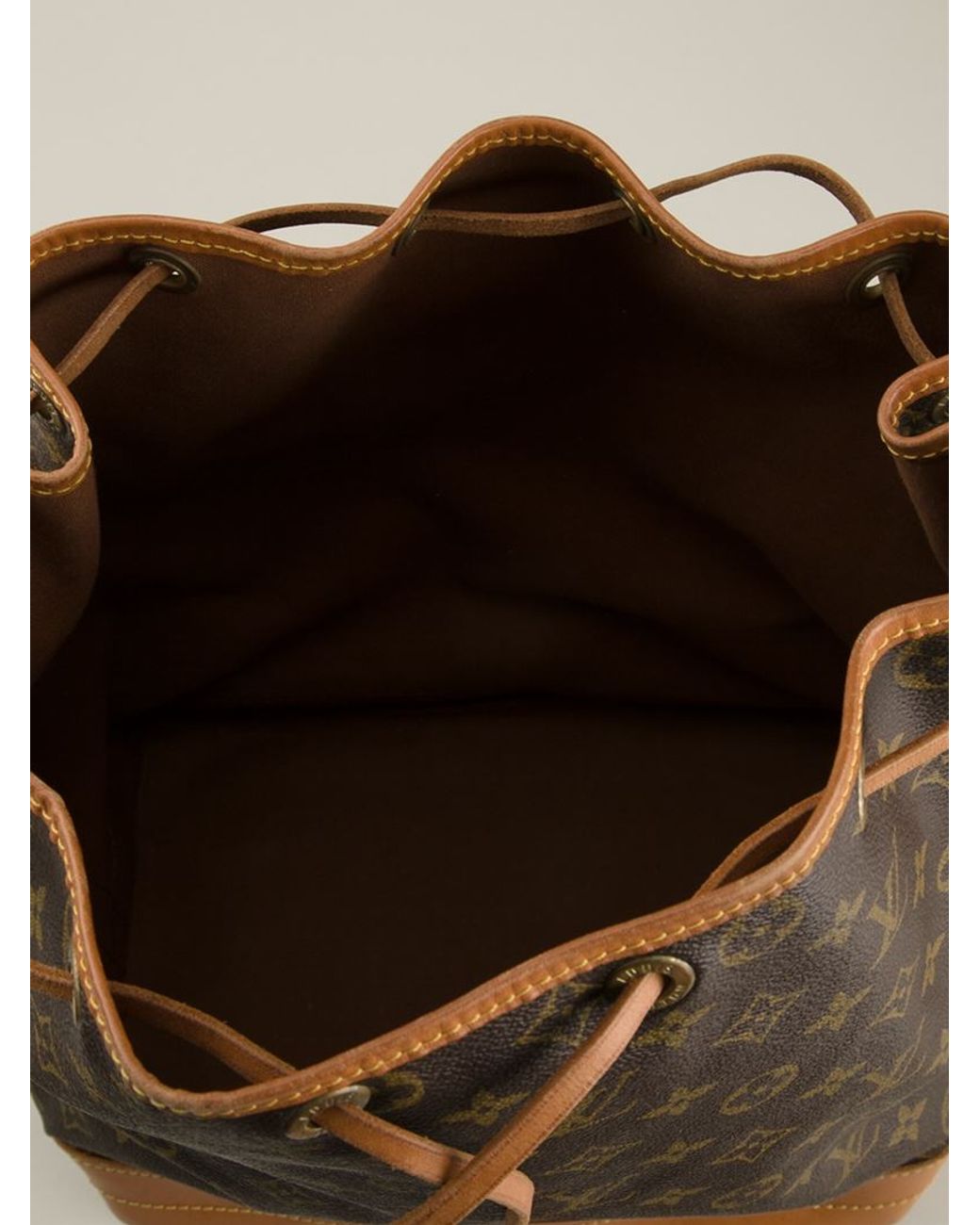 Louis Vuitton 2015 pre-owned Noe BB bucket bag