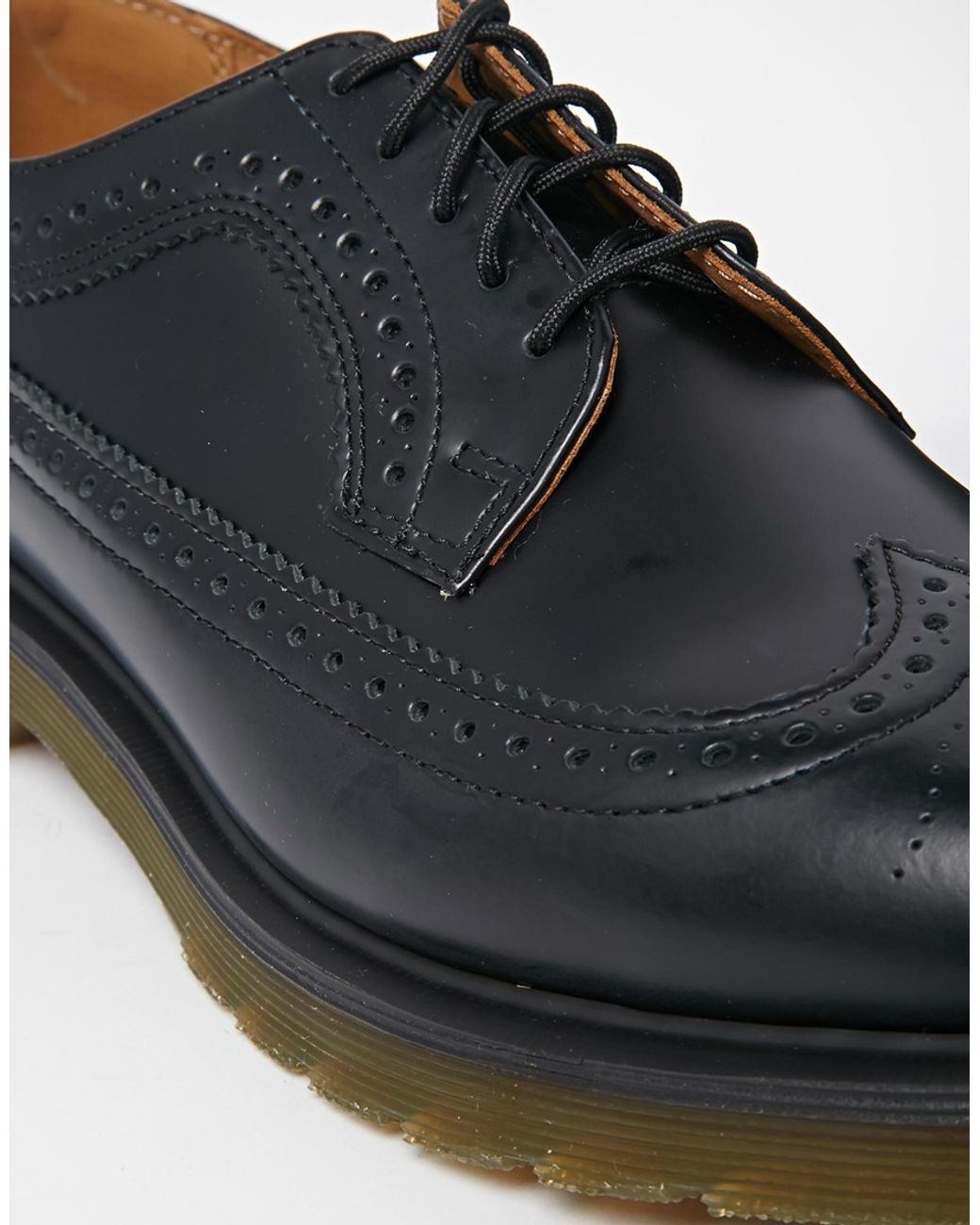 højen Gymnastik Avl Dr. Martens 3989 Wingtip Brogues in Black for Men | Lyst