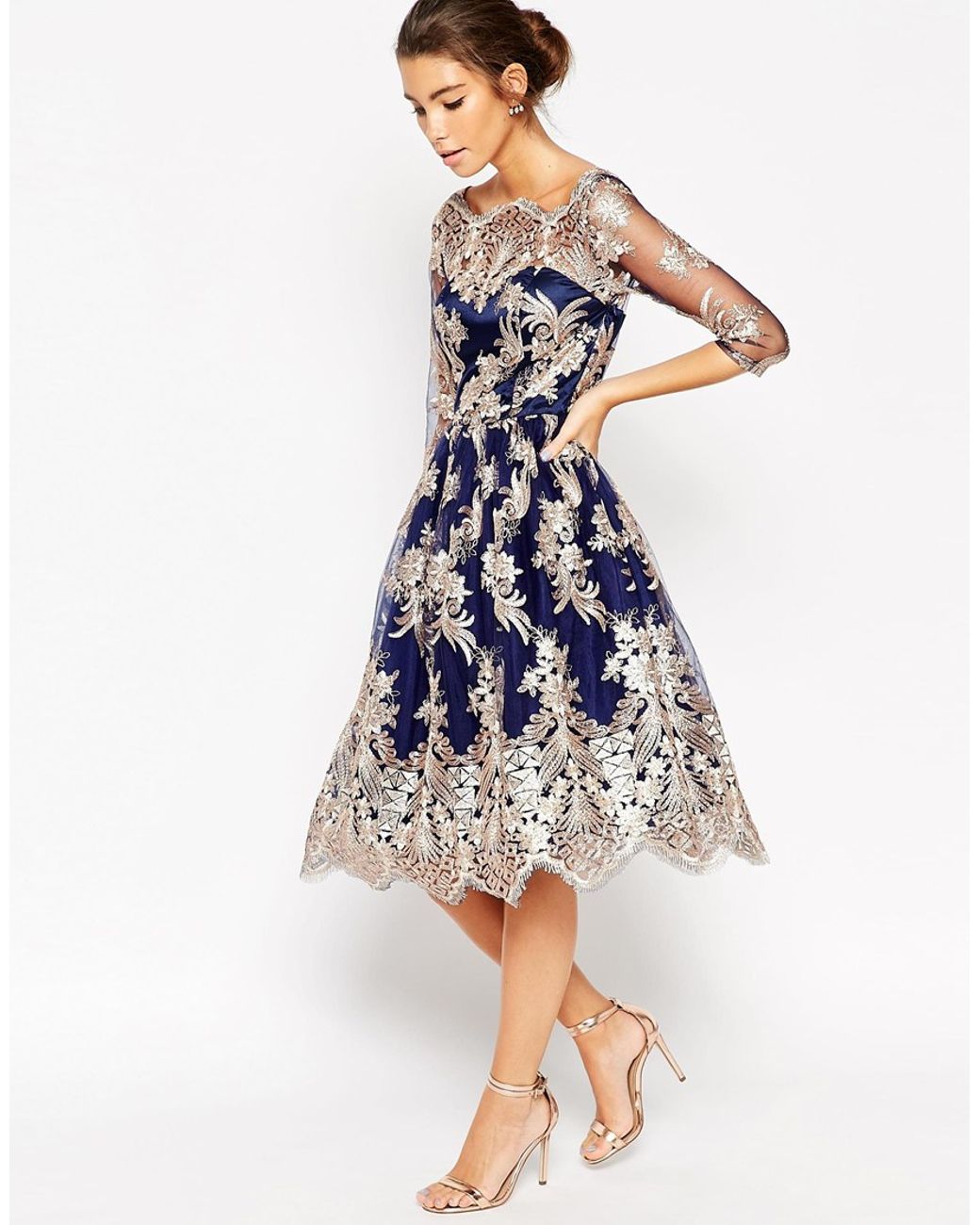 Chi chi london premium metallic lace midi prom dress in emerald on sale