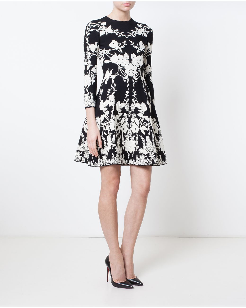Alexander mcqueen black and white best sale dress