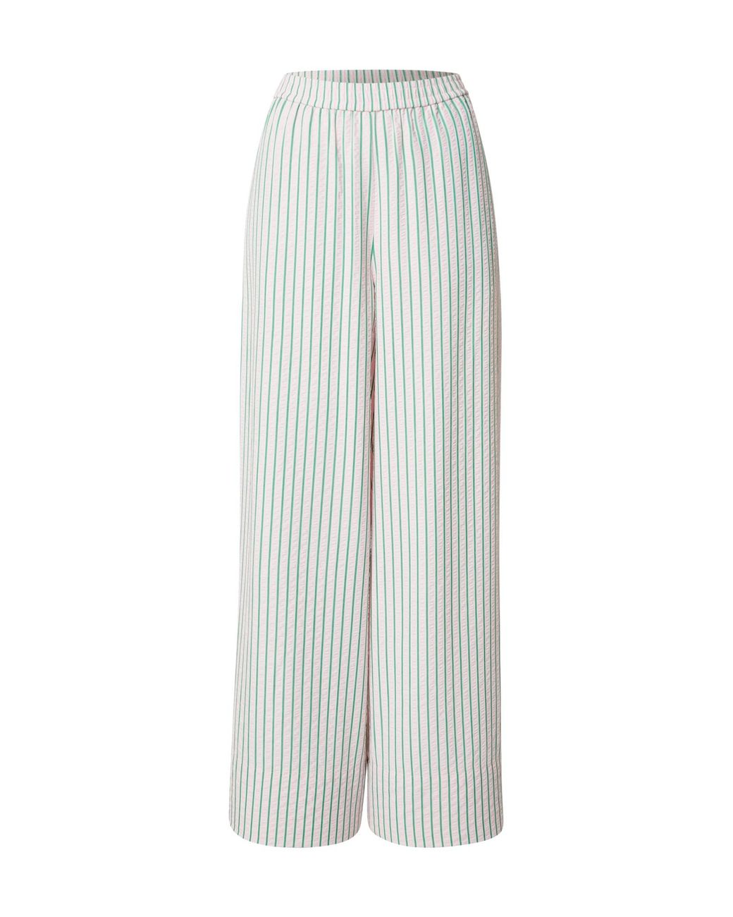 EDITED White Hose Cataleya
