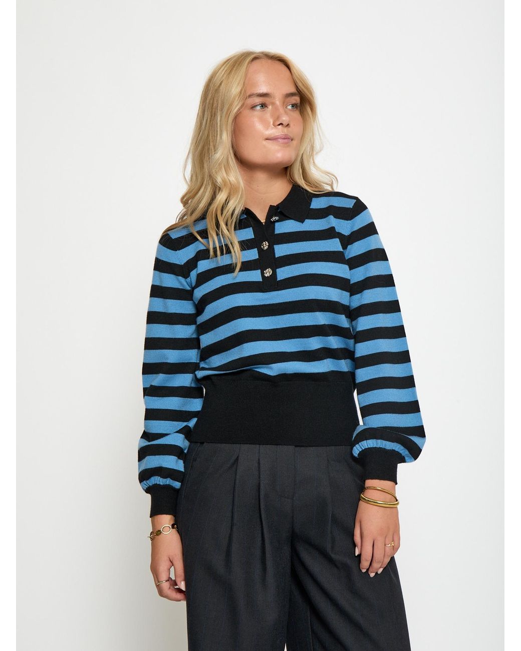 Minus Black Pullover Aillana